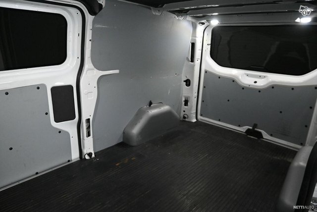 Ford Transit Custom 19