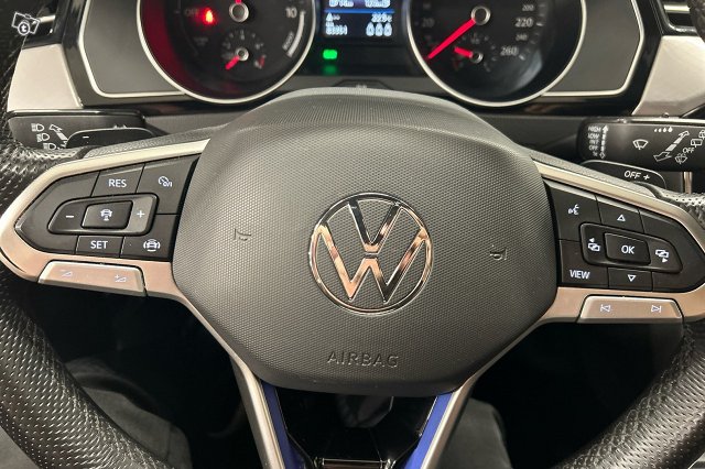 VOLKSWAGEN PASSAT 14