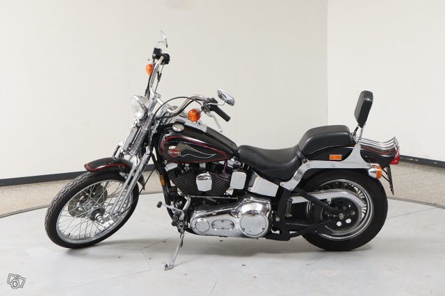 Harley-Davidson Softail 4