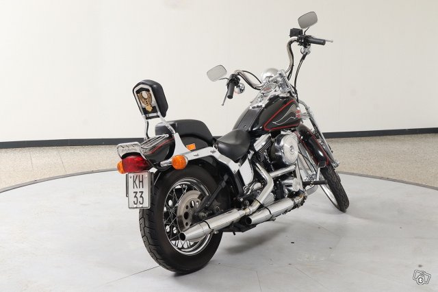 Harley-Davidson Softail 7