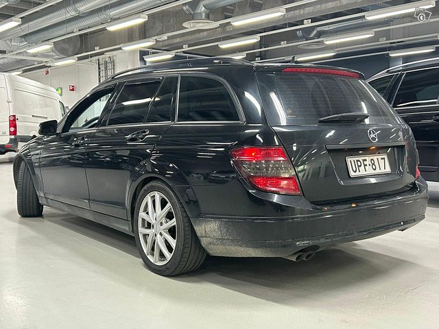 Mercedes-Benz C 2