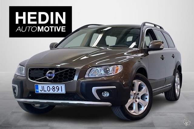 VOLVO XC70 1