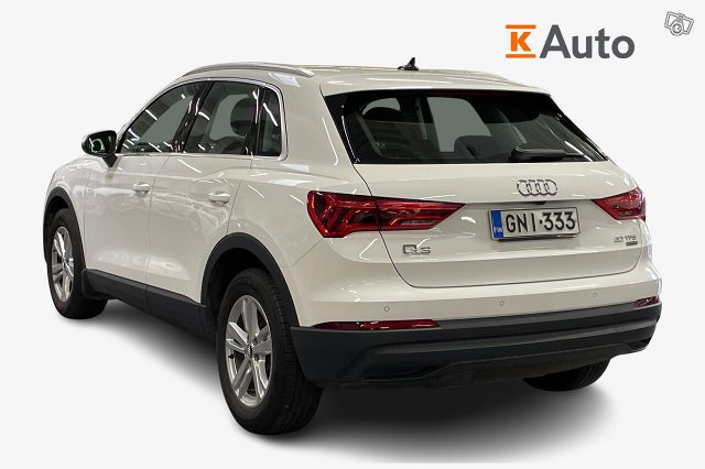 AUDI Q3 2