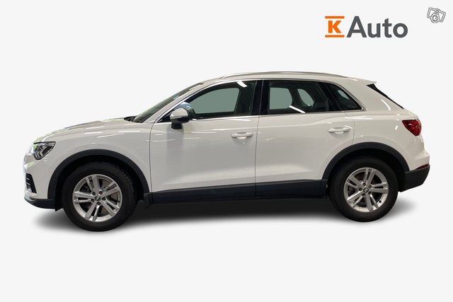 AUDI Q3 5