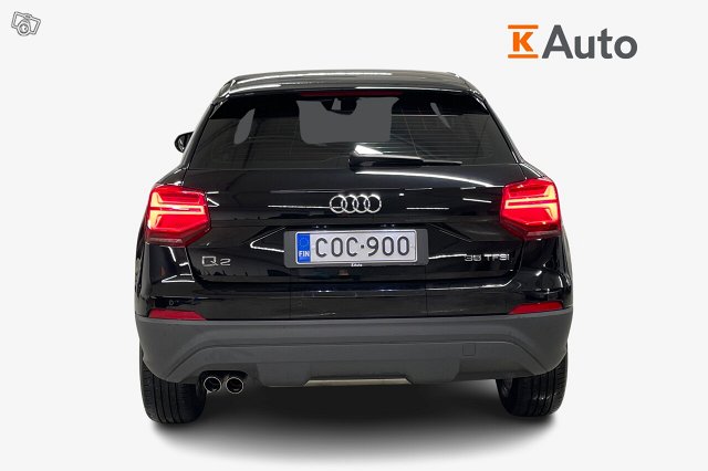 Audi Q2 3