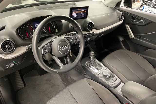 Audi Q2 6