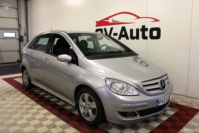 Mercedes-Benz B