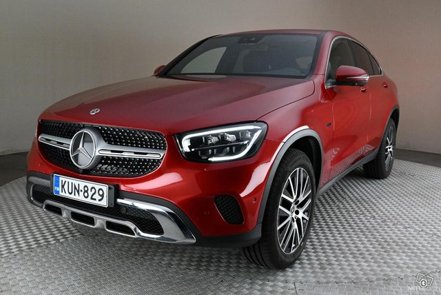 Mercedes-Benz GLC 13