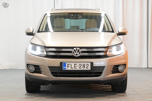 Volkswagen Tiguan 2