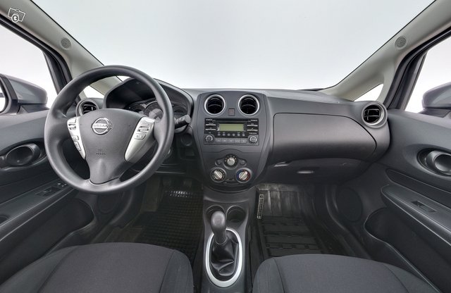 Nissan Note 10