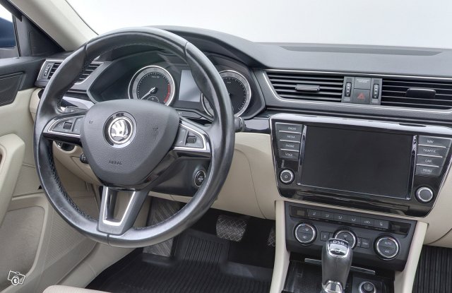 Skoda Superb 10