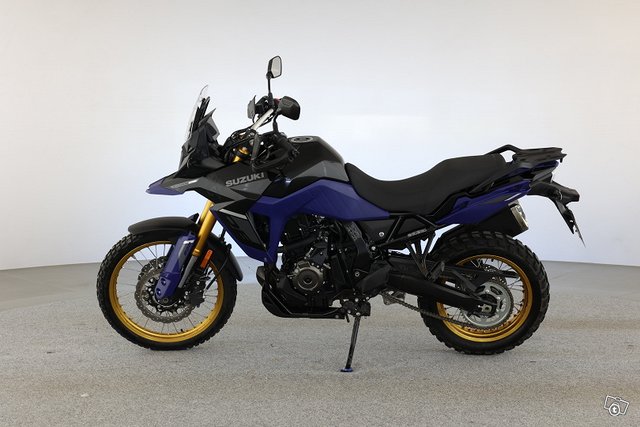 SUZUKI V-STROM 4