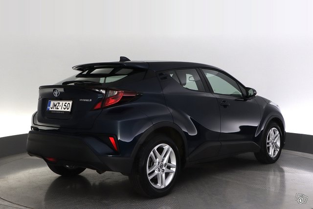 Toyota C-HR 5