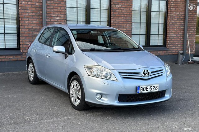 Toyota Auris 3