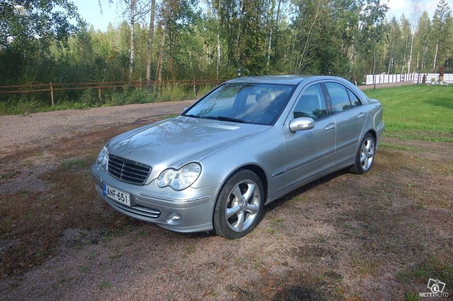 Mercedes-Benz C, kuva 1