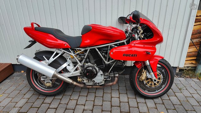 Ducati Supersport 900ie, kuva 1