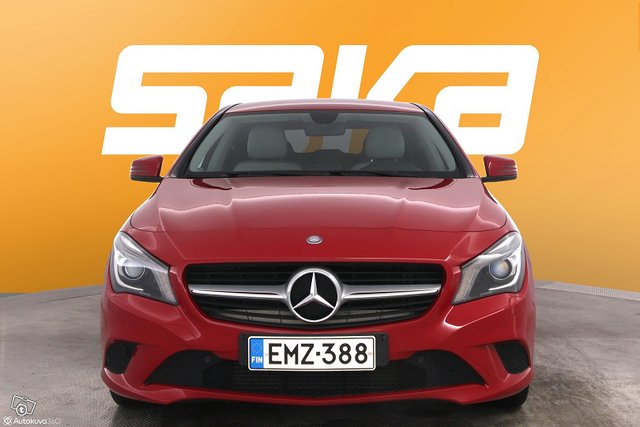 Mercedes-Benz CLA 2