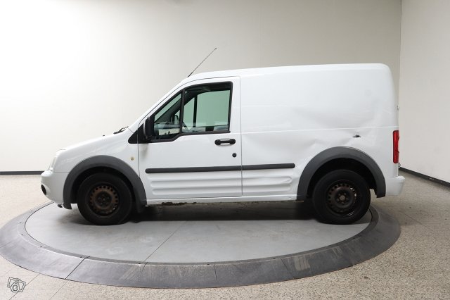 Ford Transit Connect 8