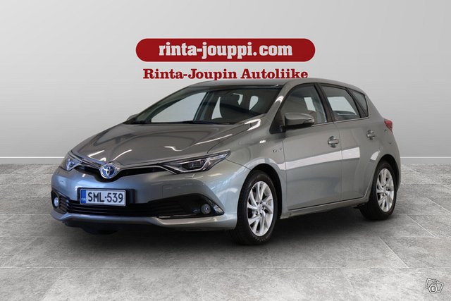 Toyota Auris 1