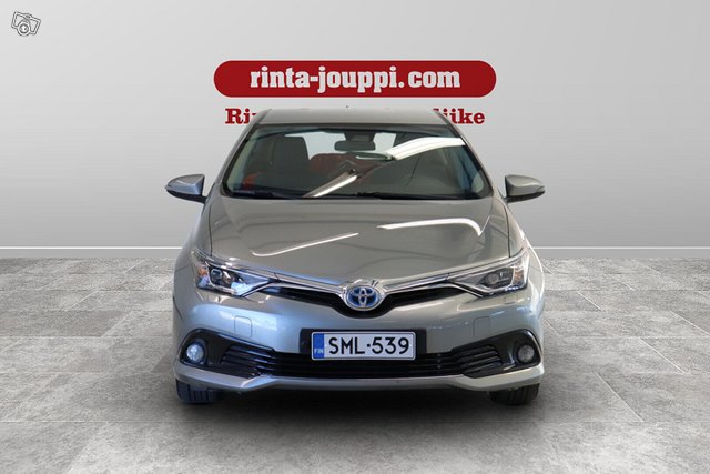 Toyota Auris 2