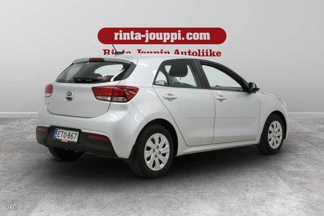 KIA RIO 5