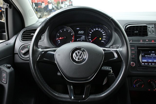 Volkswagen Polo 14