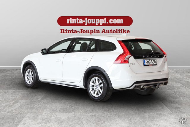 Volvo V60 Cross Country 7