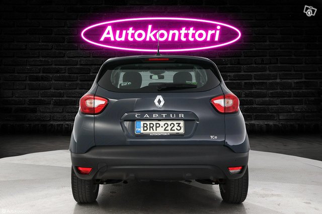 Renault Captur 5