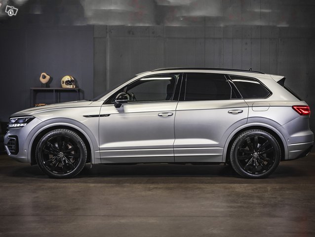 Volkswagen Touareg 3