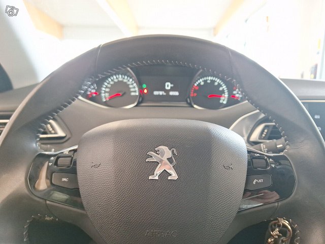 Peugeot 308 21