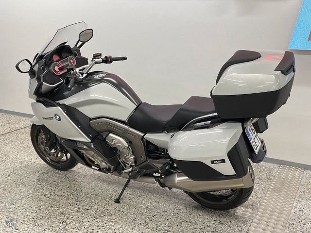 BMW K 9