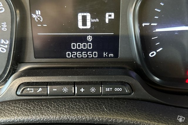 Opel Vivaro 12