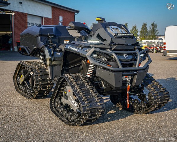 Can-Am Outlander 14