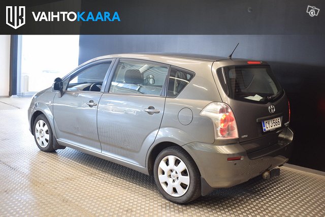 Toyota Corolla Verso 17