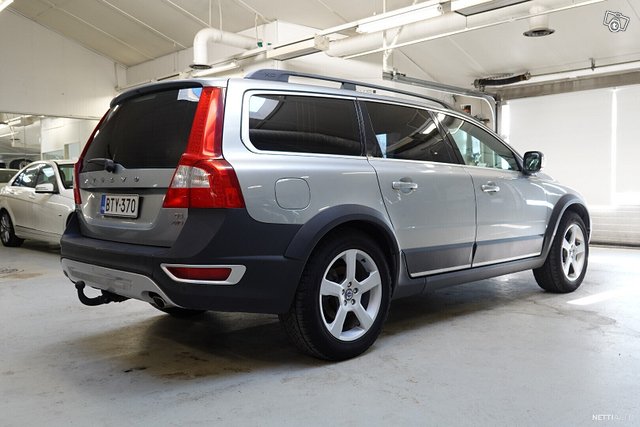 Volvo XC70 3