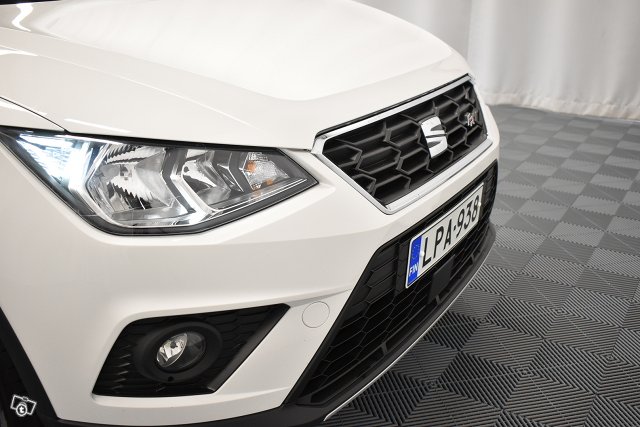 Seat Arona 10