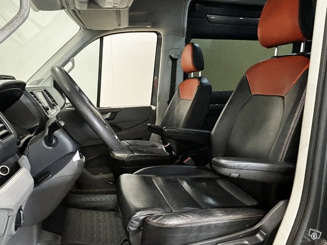 Volkswagen Crafter 7