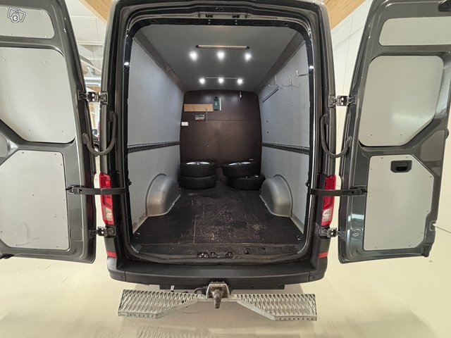 Volkswagen Crafter 11