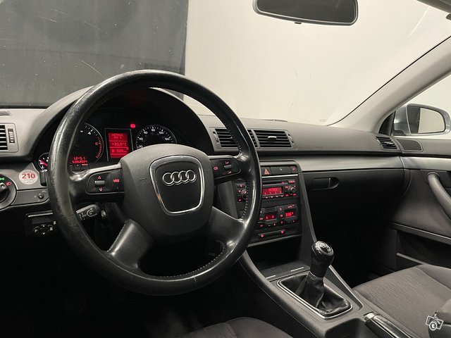 Audi A4 10