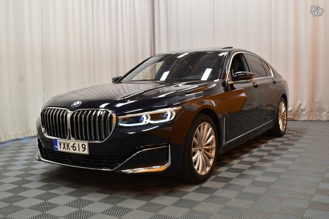 BMW 745 4