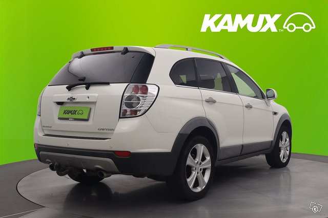 Chevrolet Captiva 4