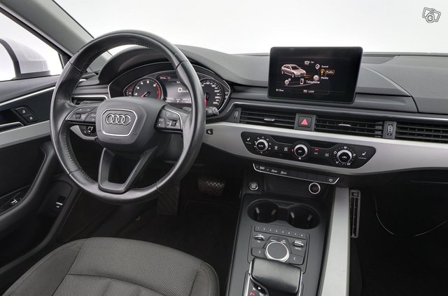 Audi A4 9