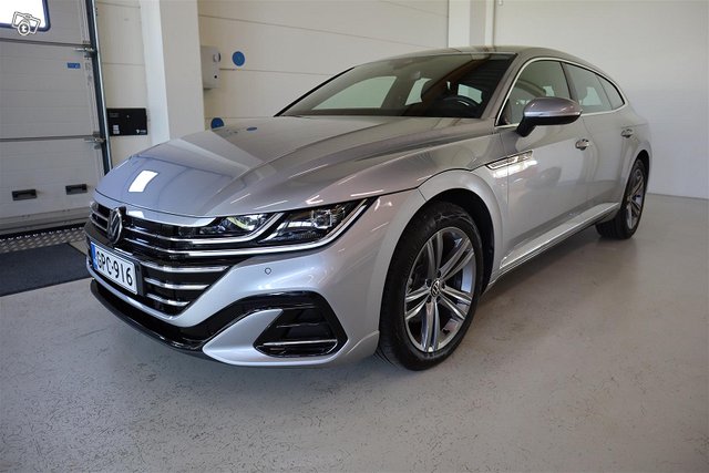 VOLKSWAGEN Arteon