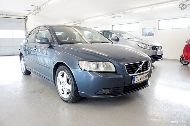 Volvo S40