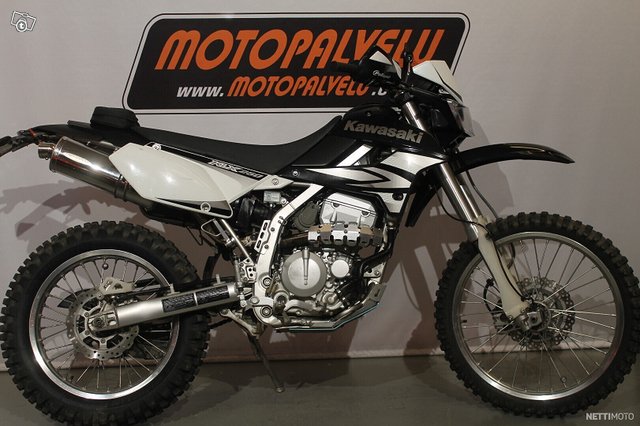 Kawasaki KLX, kuva 1