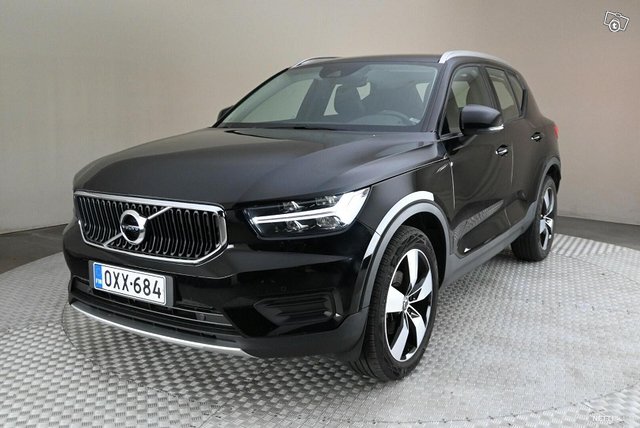 Volvo XC40 12