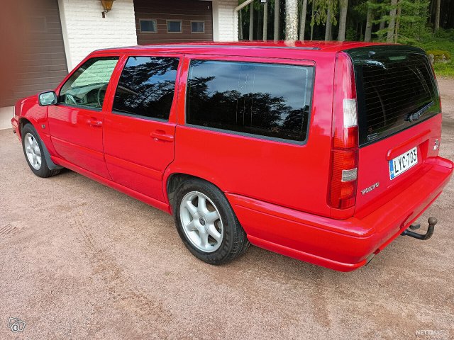 Volvo V70 7