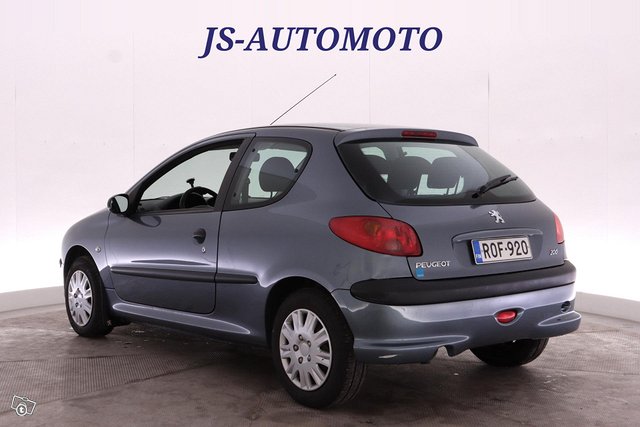 Peugeot 206 17