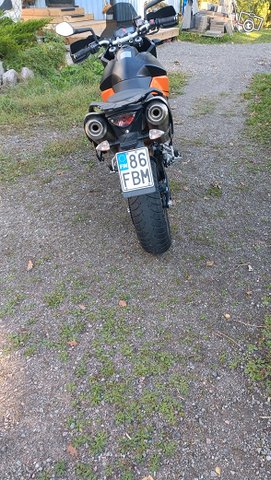 Myydään moottoripyörä KTM Supermoto 990 8