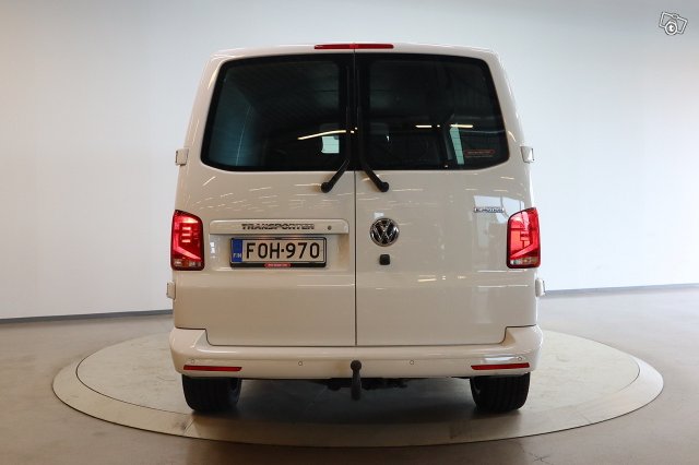 Volkswagen Transporter 6